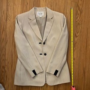 LE SUIT - Women's Cream Suit